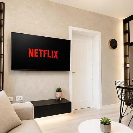 Modern Apartament *